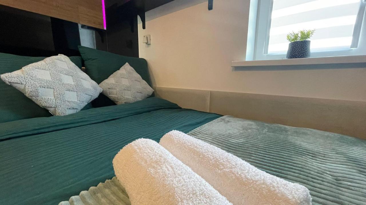 #4 Tgha Luxury One Bedroom Apartment In את'לון מראה חיצוני תמונה